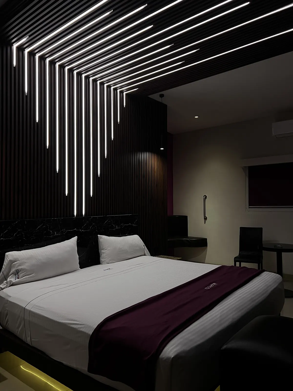 Luxury Suite, estilo Elegance